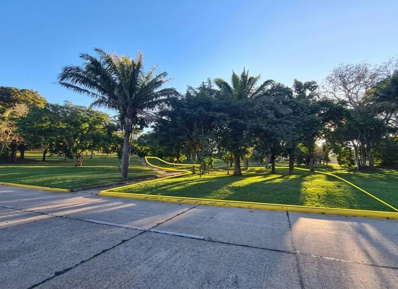 Terreno de 1.020 m² en venta en Urubó Village, Módulo 2: foto 6 de 8
