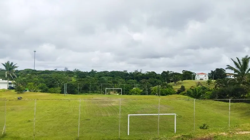 Terreno de 898 m² en venta en el condominio Florida 1, Urubó: foto 1 de 7