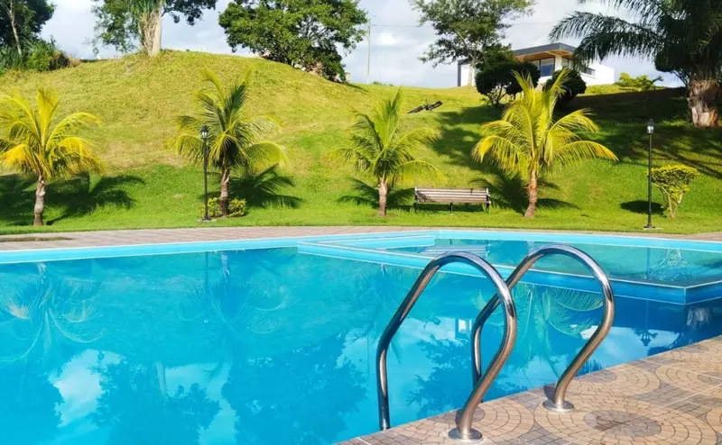 Terreno de 898 m² en venta en el condominio Florida 1, Urubó: foto 5 de 7