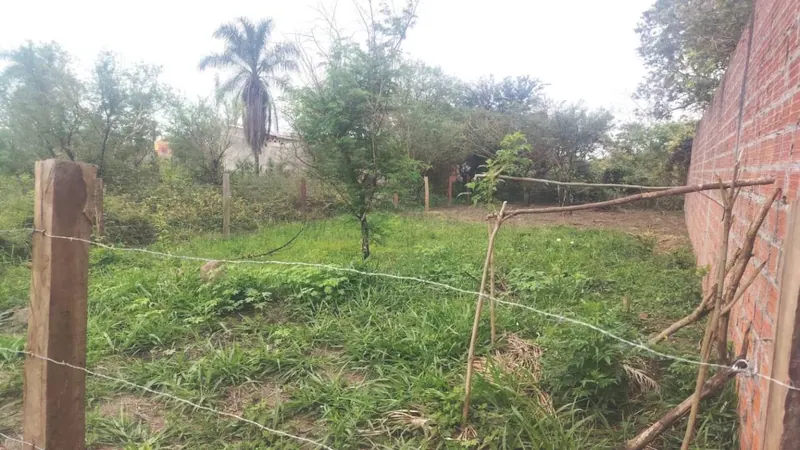 300 m² lot for sale in the Patiti development, Warnes: foto 7 de 7