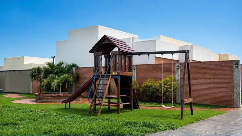 Terreno de 202 m² en venta en el condominio La Joya del Este: foto 8 de 8