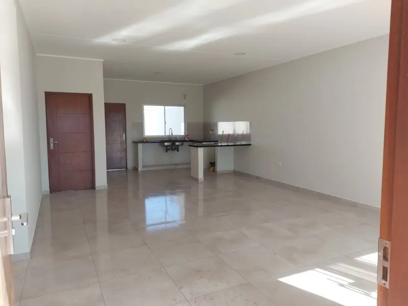Casa de 3 dormitorios en venta en el condominio Los Ángeles, Zona Este: foto 3 de 9