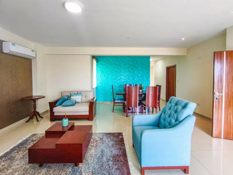 Edificio de 14 pisos en venta sobre el segundo anillo: foto 4 de 35