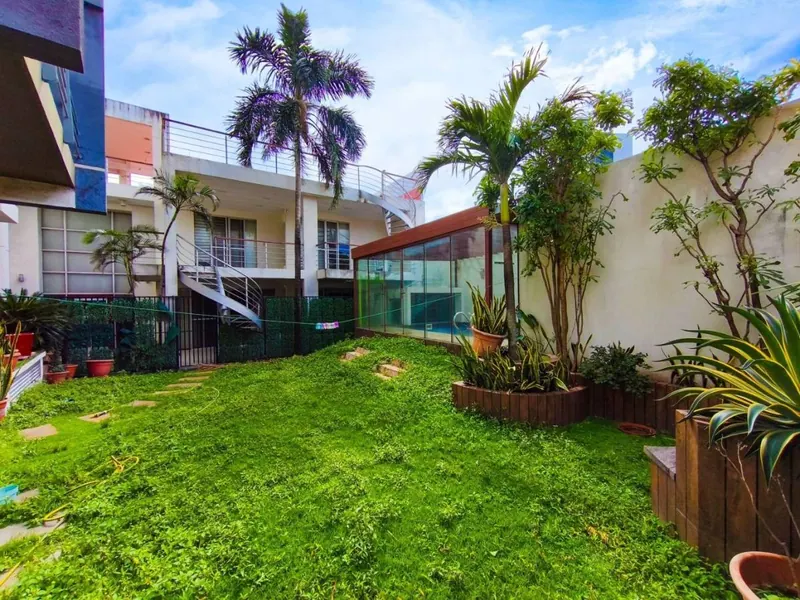 Edificio de 14 pisos en venta sobre el segundo anillo: foto 16 de 35