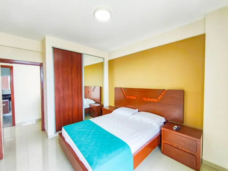 Edificio de 14 pisos en venta sobre el segundo anillo: foto 23 de 35