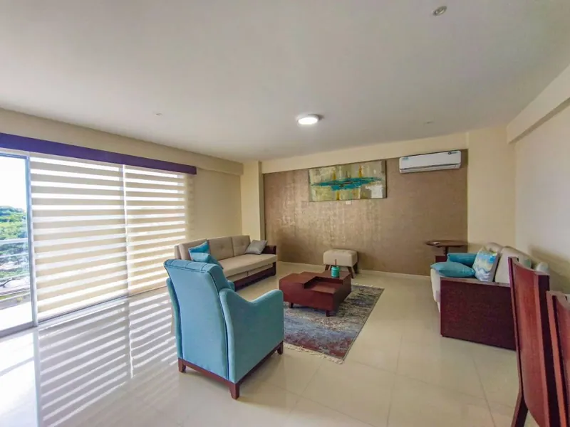 Edificio de 14 pisos en venta sobre el segundo anillo: foto 30 de 35