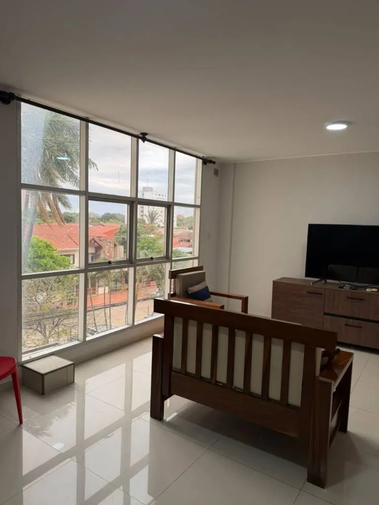 Departamento de 1 dormitorio en venta sobre la Av. Tte. Vega: foto 3 de 8