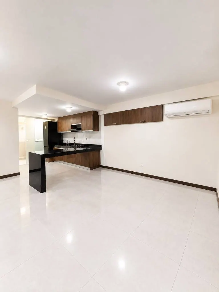 Departamento de 2 dormitorios en venta en el edificio Glaz, Zona Norte: foto 2 de 7
