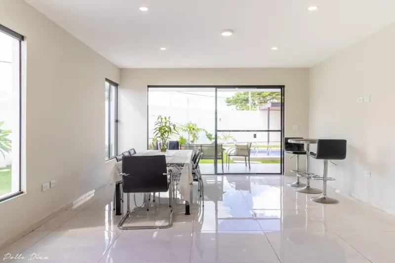 Casa en esquina en venta en la Zona Sur, Av. Santos Dumont: foto 13 de 18