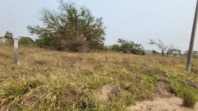 Terreno de 450 m² en venta en la urbanización Akualand, Warnes: foto 1 de 1