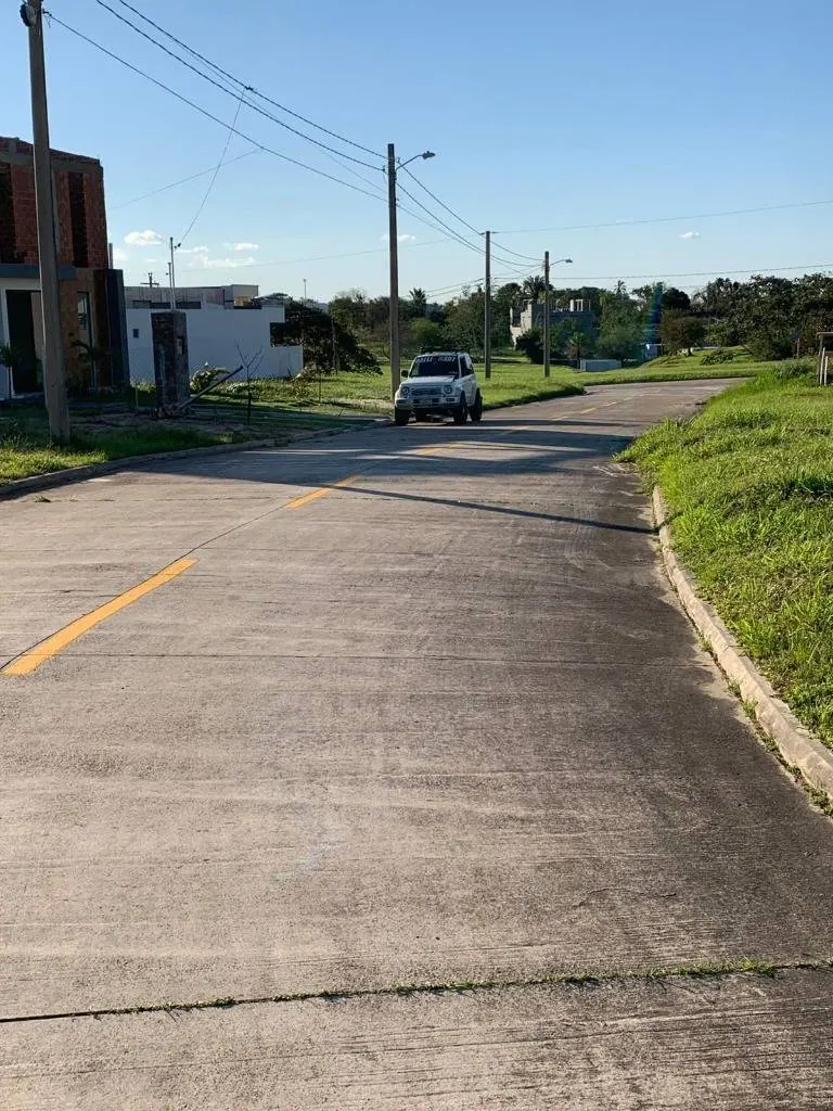 Terreno de 332,72 m² en venta en el condominio Lomas del Urubó Sur: foto 6 de 9