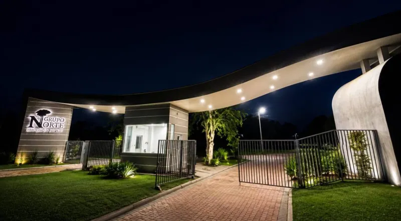 Terreno de 463,18 m² en venta en la urbanización Urubó Norte: foto 2 de 9