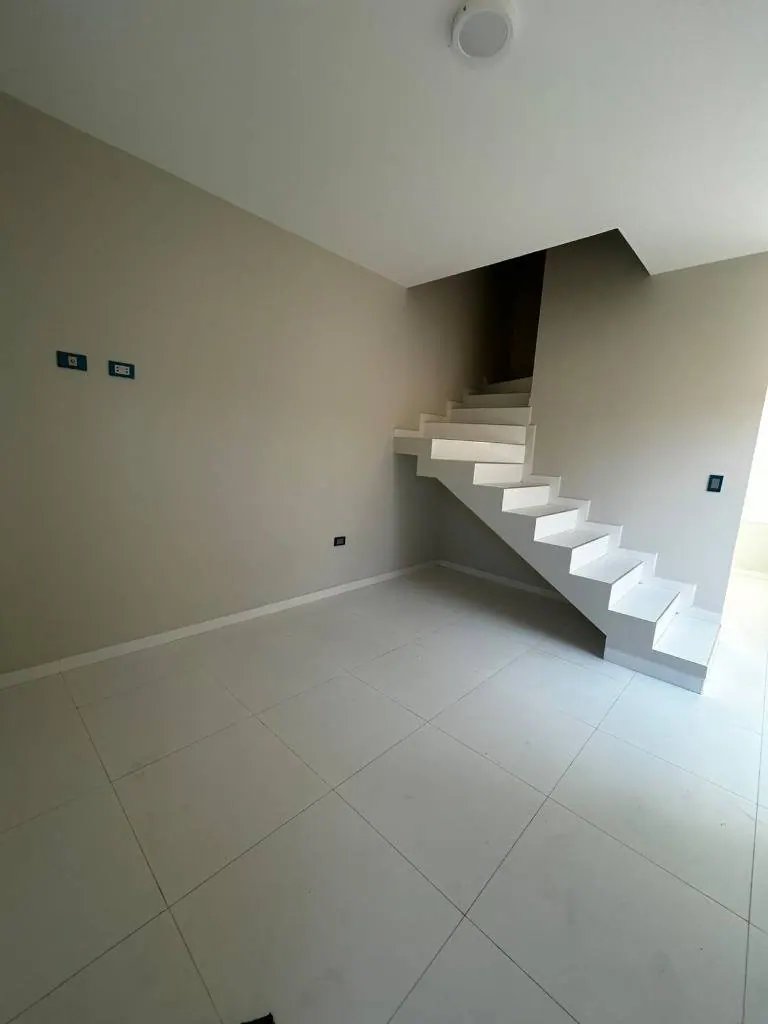 Brand-new duplex house for rent in the El Cedral gated community: foto 8 de 15