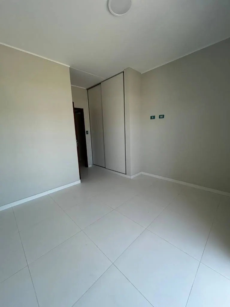 Brand-new duplex house for rent in the El Cedral gated community: foto 10 de 15