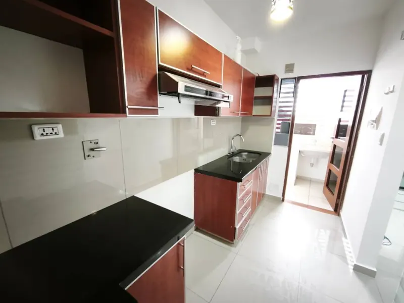 Departamento de 2 dormitorios en venta en el condominio Covarrubias: foto 3 de 19