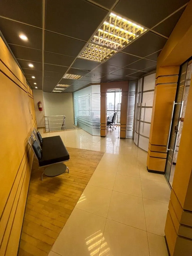 Oficina de 180,20 m² en venta en Torre Equipetrol, Equipetrol: foto 3 de 8