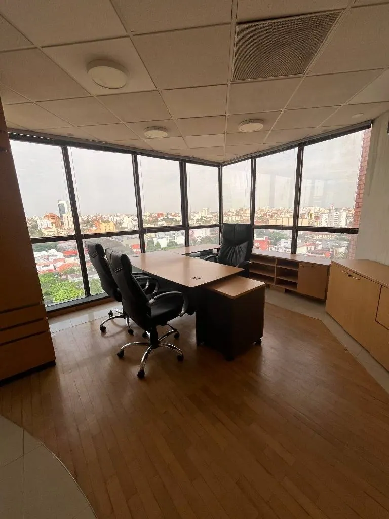 Oficina de 180,20 m² en venta en Torre Equipetrol, Equipetrol: foto 6 de 8