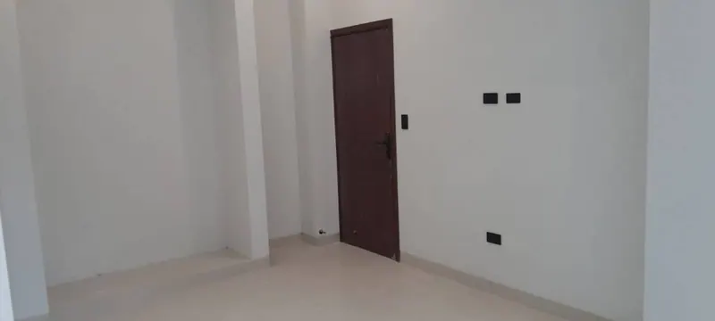 1-bedroom apartment for anticrético in Downtown, with balcony