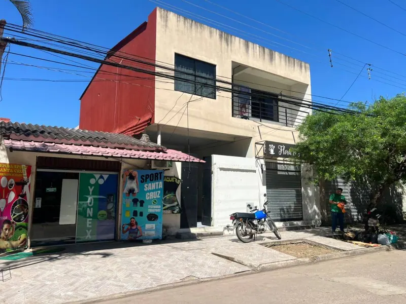 Casa de 2 pisos con 2 tiendas en venta en Villa San Luis, Zona Oeste: foto 2 de 10