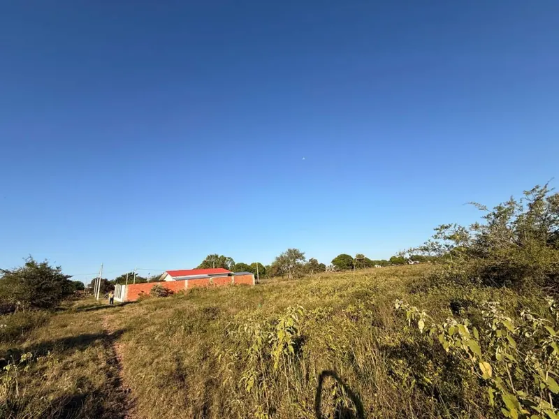 Terreno de 372,76 m² en venta en Cotoca, urbanización de Dios Bisito: foto 2 de 4