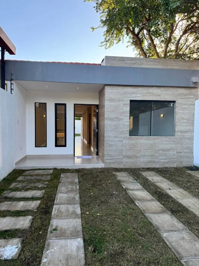 Brand-new house for sale in the Valle Sánchez development, Warnes: foto 3 de 8