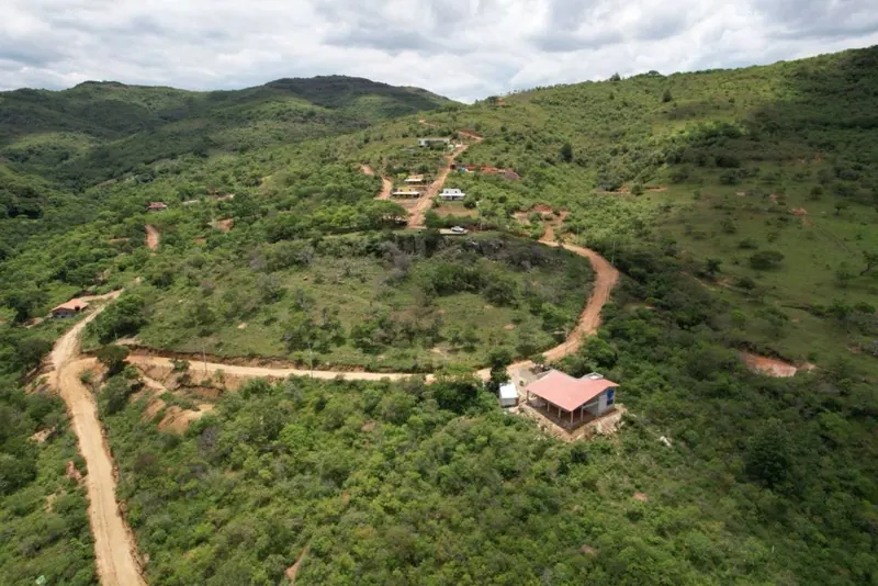 1,260 m² lot for sale in a development in Samaipata: foto 2 de 4