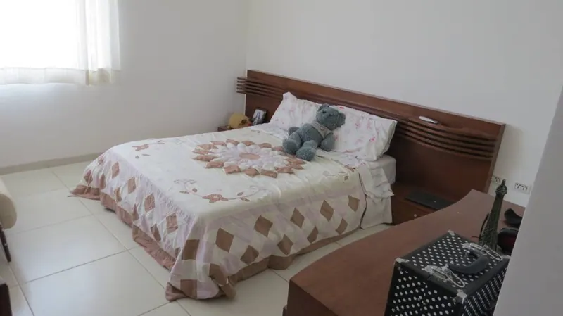 Casa de 5 dormitorios con piscina en venta en Villa Bonita, Urubó: foto 14 de 20