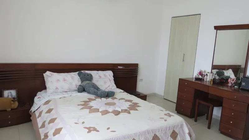 Casa de 5 dormitorios con piscina en venta en Villa Bonita, Urubó: foto 15 de 20