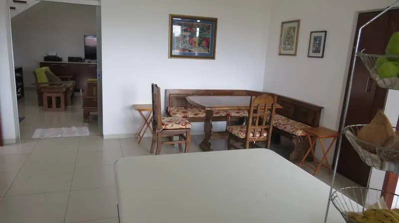 Casa de 5 dormitorios con piscina en venta en Villa Bonita, Urubó: foto 16 de 20