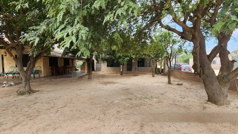 5-bedroom house for sale in the El Quior development