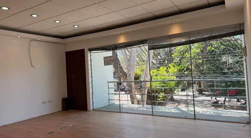 Oficina de 34 m² en alquiler en el Centro, junto al colegio Uboldi: foto 7 de 8