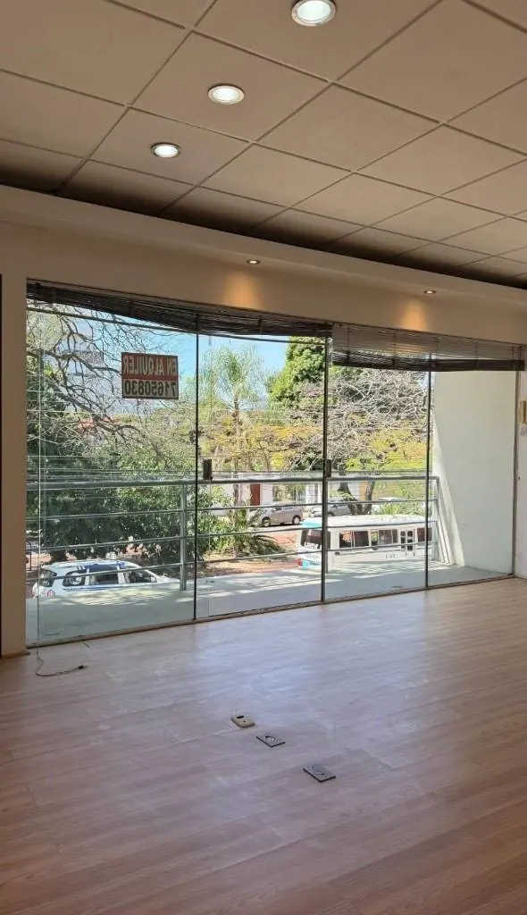 Oficina de 34 m² en alquiler en el Centro, junto al colegio Uboldi: foto 8 de 8