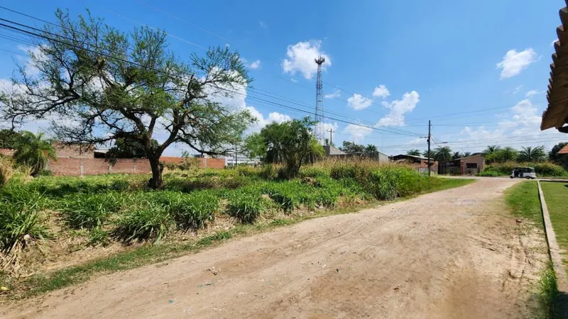 Terreno de 360 m² en venta en Satélite Norte, Pentaguazú 1: foto 4 de 5
