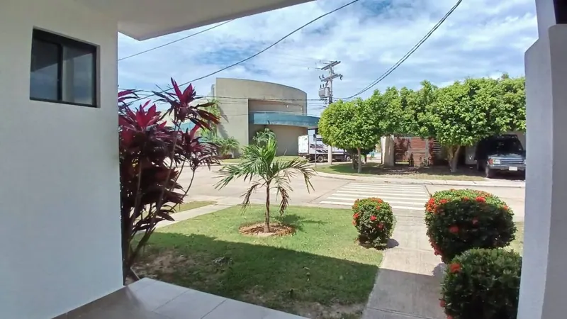 Casa de 3 dormitorios en venta en el condominio La Fontana Riviera 1: foto 25 de 31