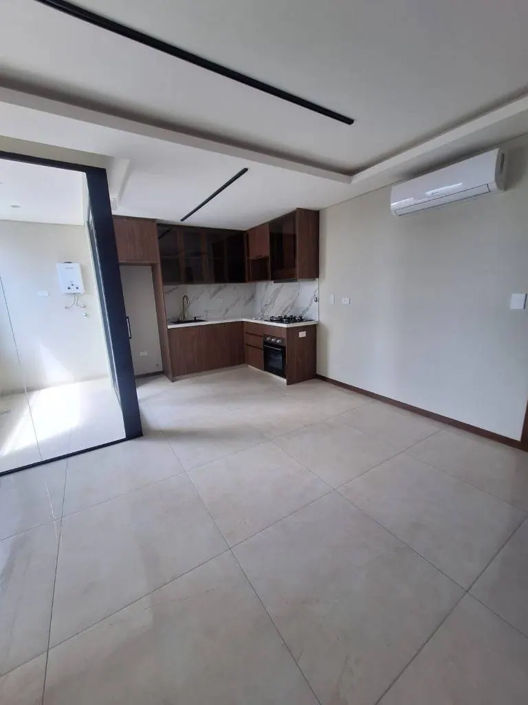 Departamento de 1 dormitorio en venta en Golden Tower, Equipetrol: foto 3 de 17