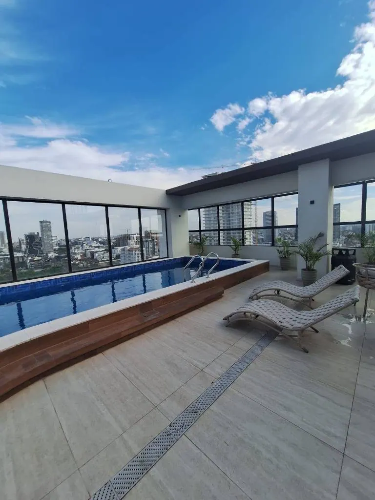 Departamento de 1 dormitorio en venta en Golden Tower, Equipetrol: foto 14 de 17