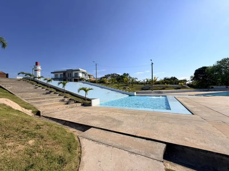 Terreno de 303,39 m² en venta en condominio en Lomas del Urubó: foto 4 de 8
