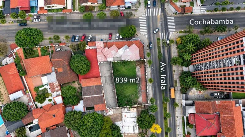 Commercial house for rent on Av. Irala, 839 m²: foto 1 de 4