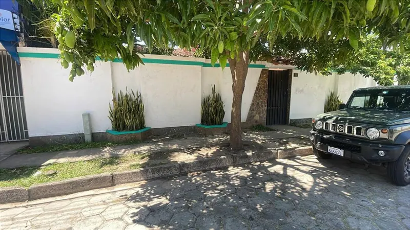 3-bedroom house for rent in Urbarí, 2nd ring: foto 2 de 8