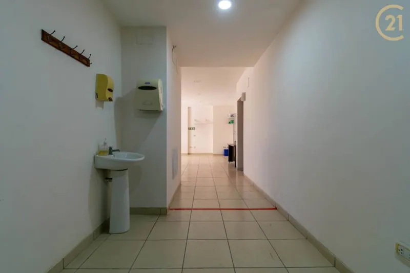 Edificio médico en venta en el Centro, zona hospitalaria: foto 8 de 30