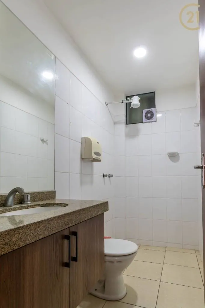 Edificio médico en venta en el Centro, zona hospitalaria: foto 14 de 30