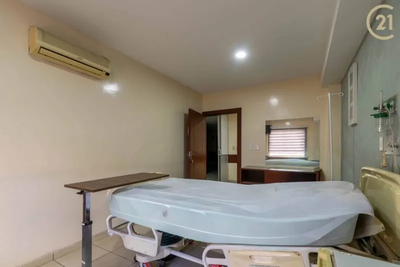 Edificio médico en venta en el Centro, zona hospitalaria: foto 15 de 30