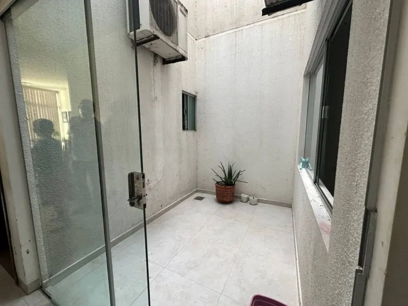 Departamento de 3 dormitorios en planta baja en venta en la Zona Este: foto 11 de 15