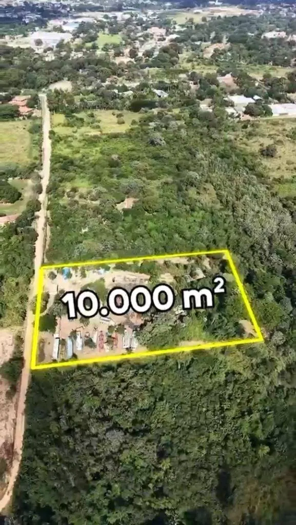 Terreno de 10.000 m² en venta en la Zona Norte, cerca de la G77: foto 2 de 9