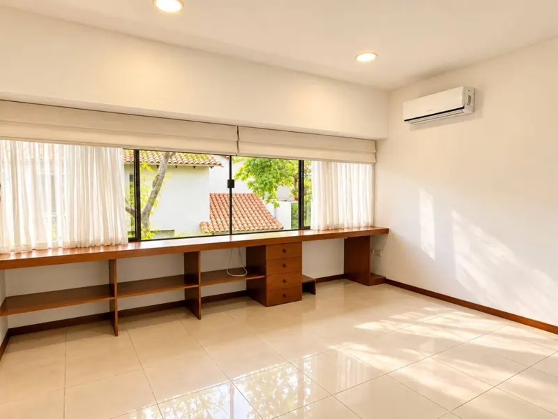 Casa de 5 suites en venta en Colinas del Urubó, sector 2: foto 8 de 11