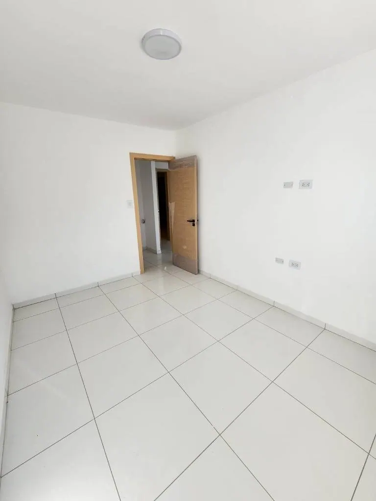Departamento de 1 dormitorio en preventa en el condominio Alto Norte: foto 19 de 24
