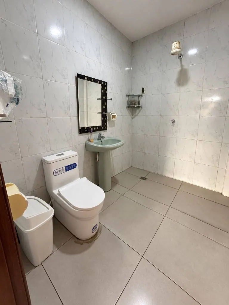 House with warehouse of 800 m² for sale in Montero, Regimiento: foto 7 de 8