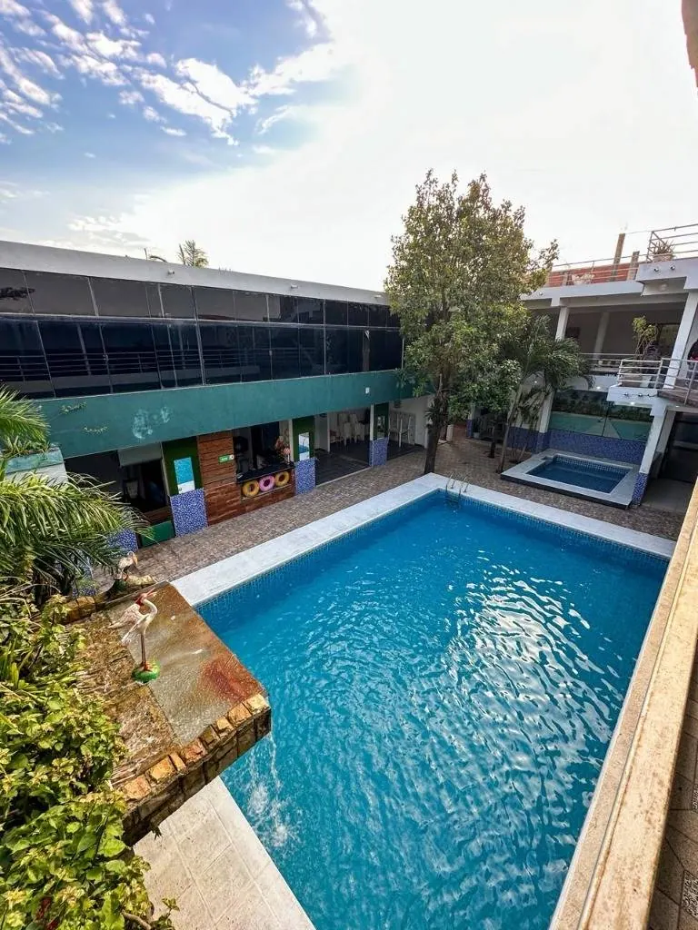 Balneario con 2 departamentos en venta en la Zona Este, 671,40 m²: foto 3 de 16