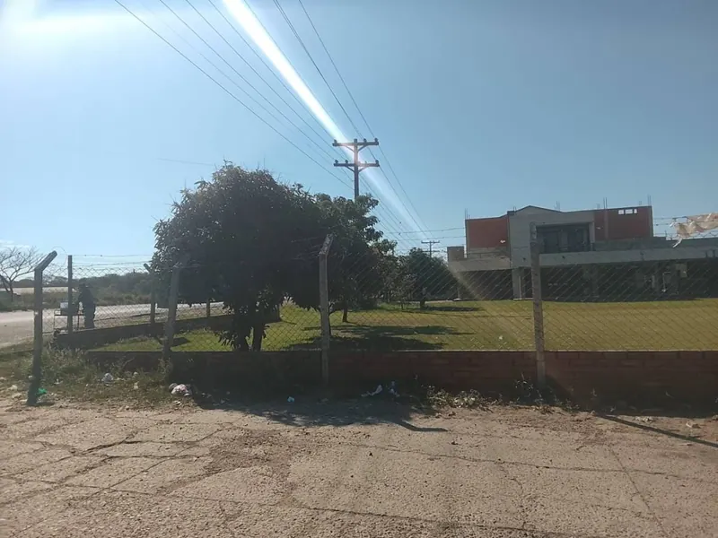 Terreno en esquina de 5.000 m² en venta en Warnes, sobre carretera: foto 3 de 11