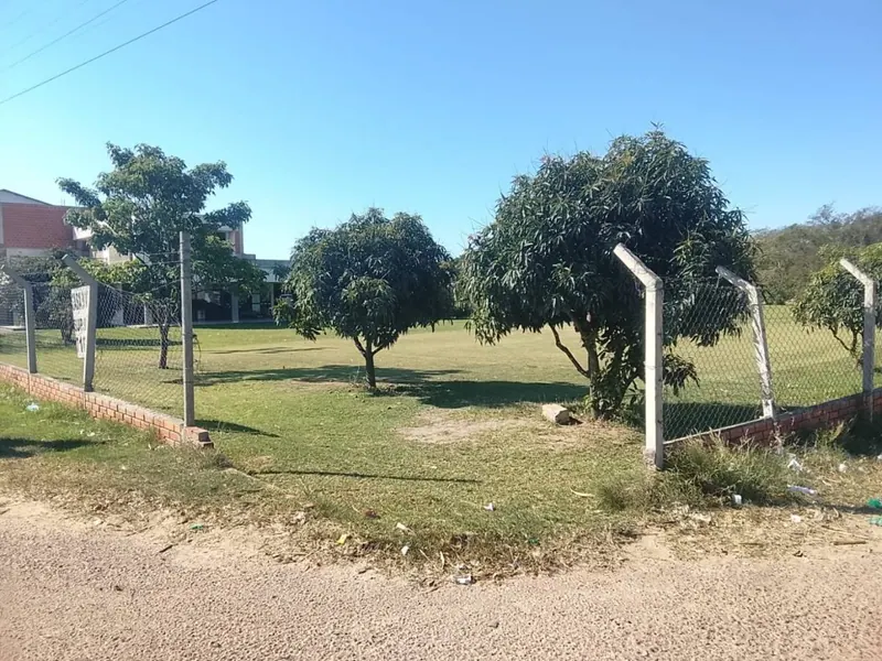 Terreno en esquina de 5.000 m² en venta en Warnes, sobre carretera: foto 4 de 11